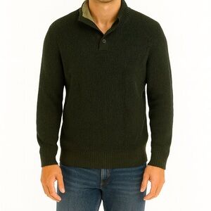 Vintage Bass Dark Green Size Large Pullover Sweatshirt.